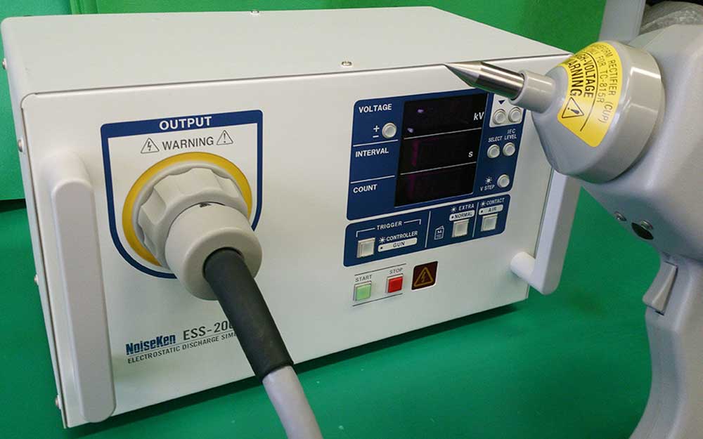静電気試験器